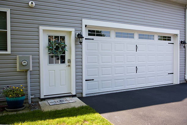 24/7 Emergency Garage Door Panel Replacement experts in Montgomery County County, AR